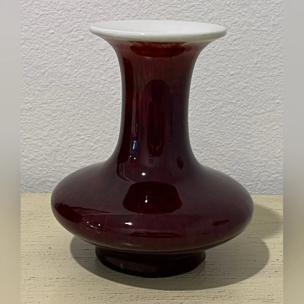 Rare Vintage Jingdezhen Oxblood Vase‎ From Gumps San Francisco With Box EUC